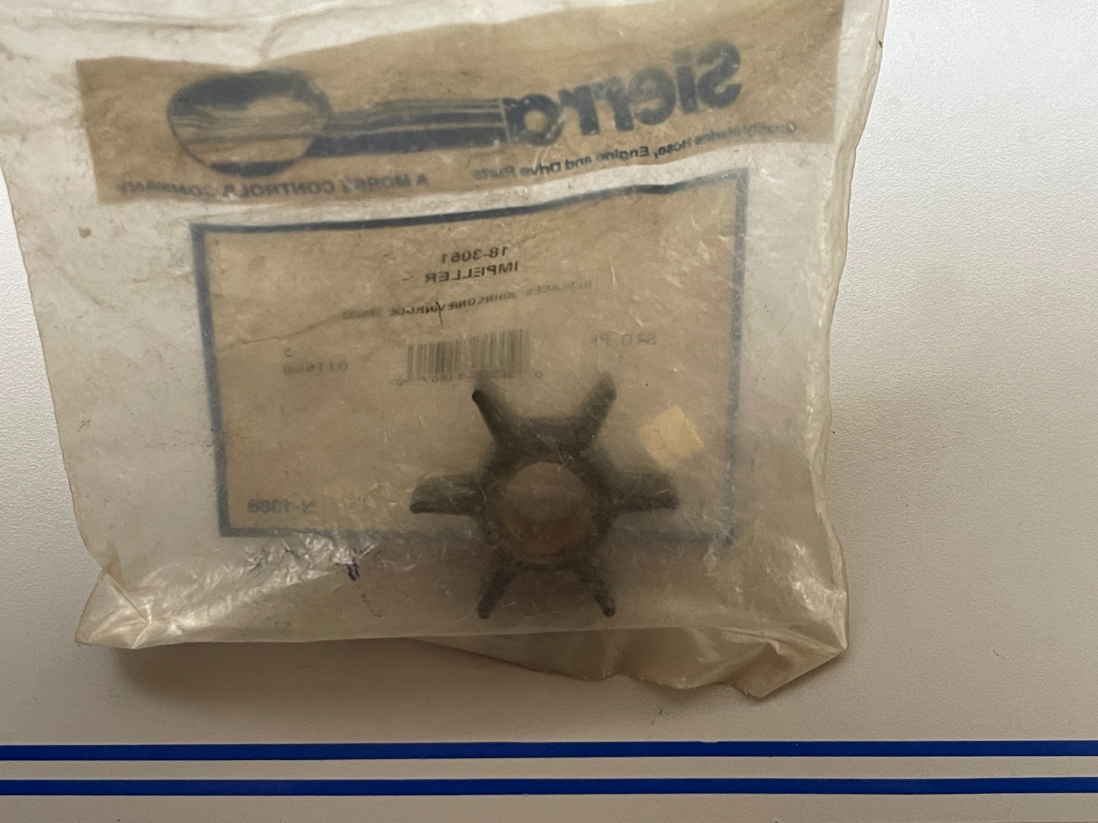 *NEW* 0720 Sierra Impeller 18-3051 Replaces: Evinrude 395289 0395289