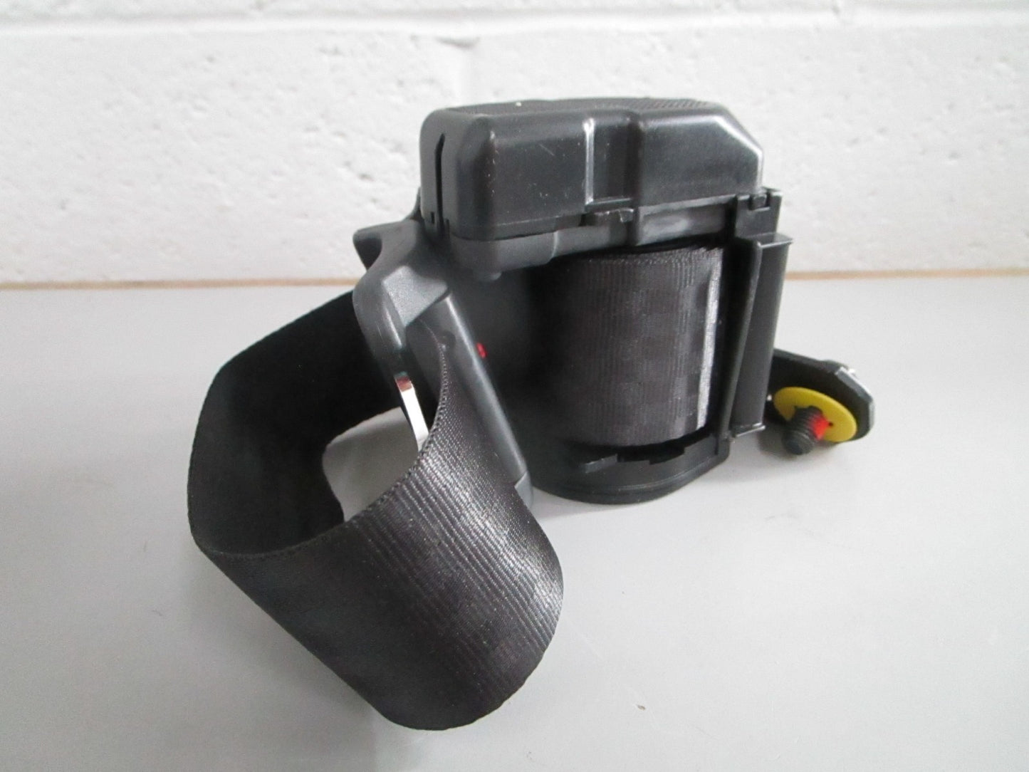 NEW OEM 9188478 Volvo Penta Outer Belt Assy 0820
