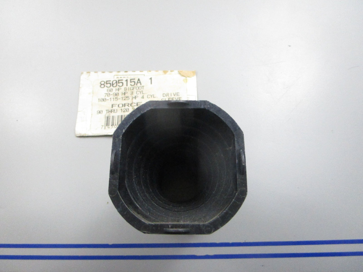 NEW OEM 850515A1 Mercury Force Drive Sleeve 0810