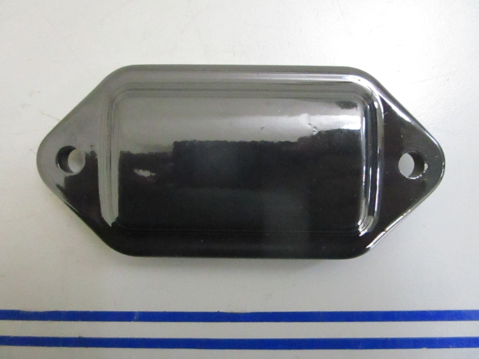 *NEW OEM* 0820 Volvo Penta Cover Plate 21403627