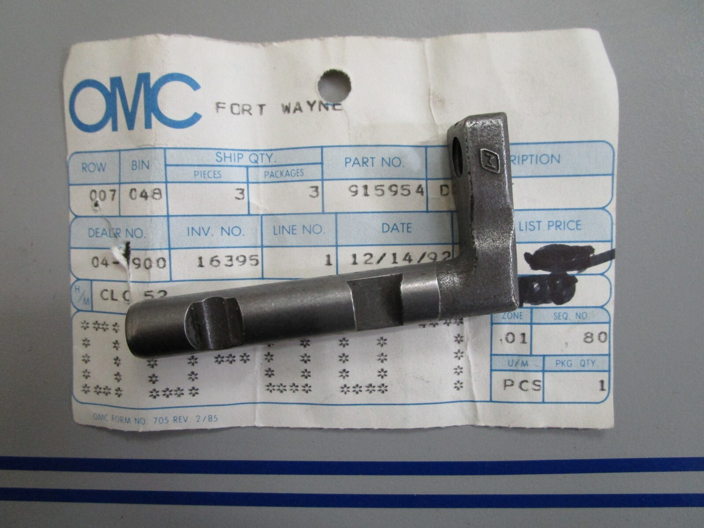 *NEW OEM* 0820 OMC Johnson Evinrude Detent 915954 0915954