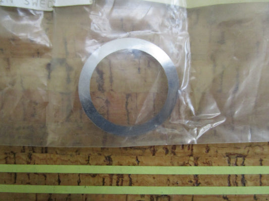 *NEW OEM* 0810 Volvo Penta Shim 943872