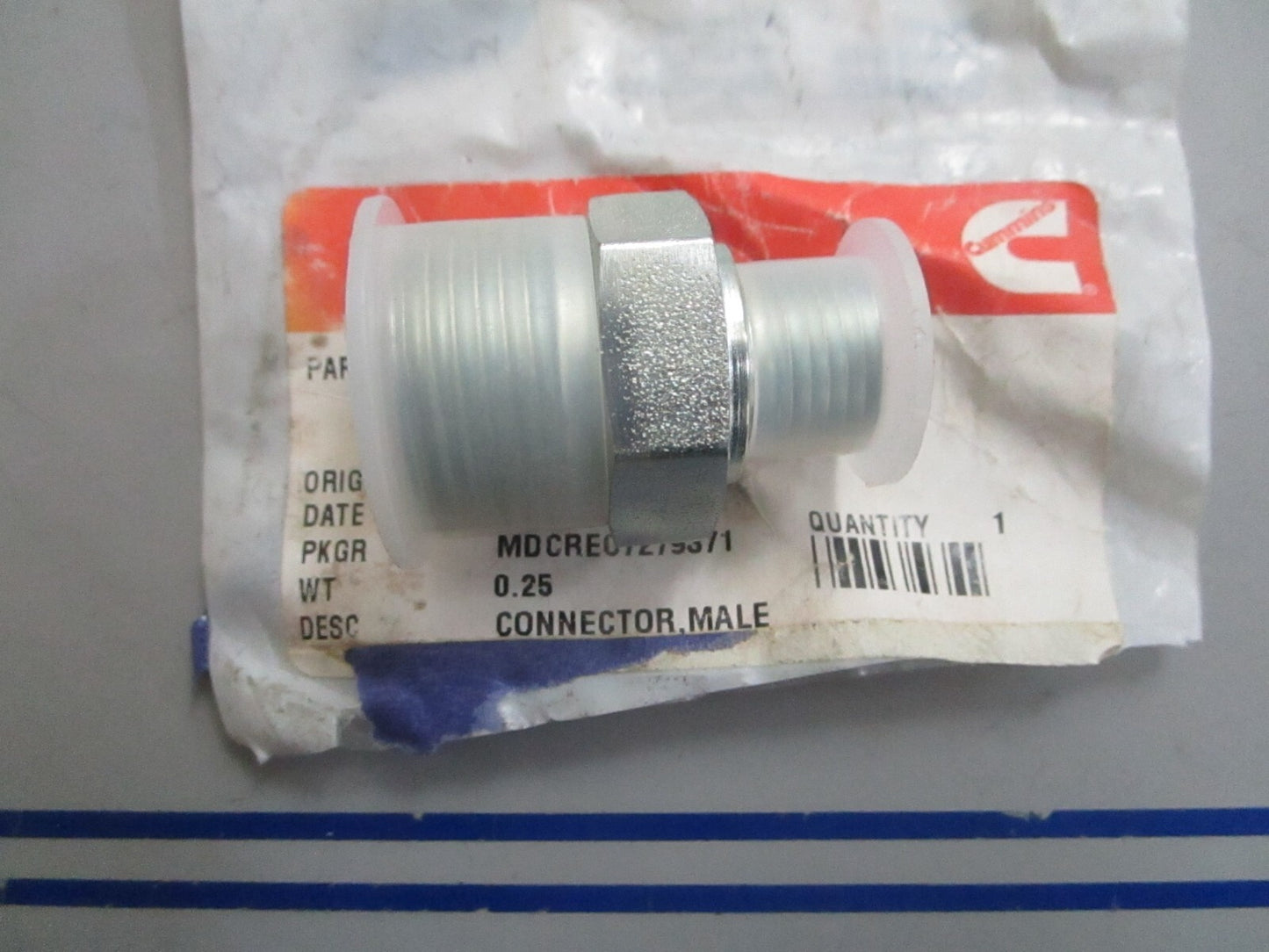 *NEW OEM* 0820 Cummins Male Connector 4939926