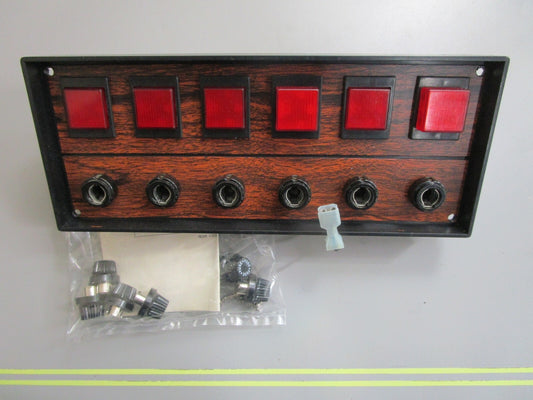 *NEW* 0820 Littelfuse Marine Pre-Wired Panel 094615
