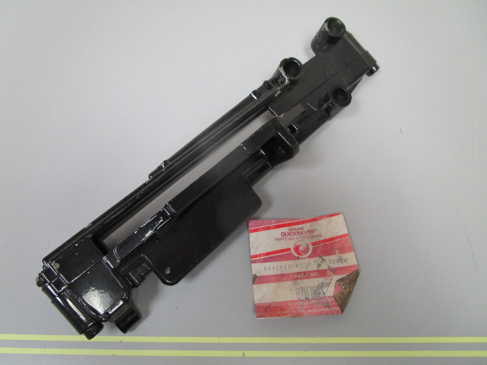 *NEW OEM* 0720 Mercury Quicksilver Bracket Assembly 87876A1
