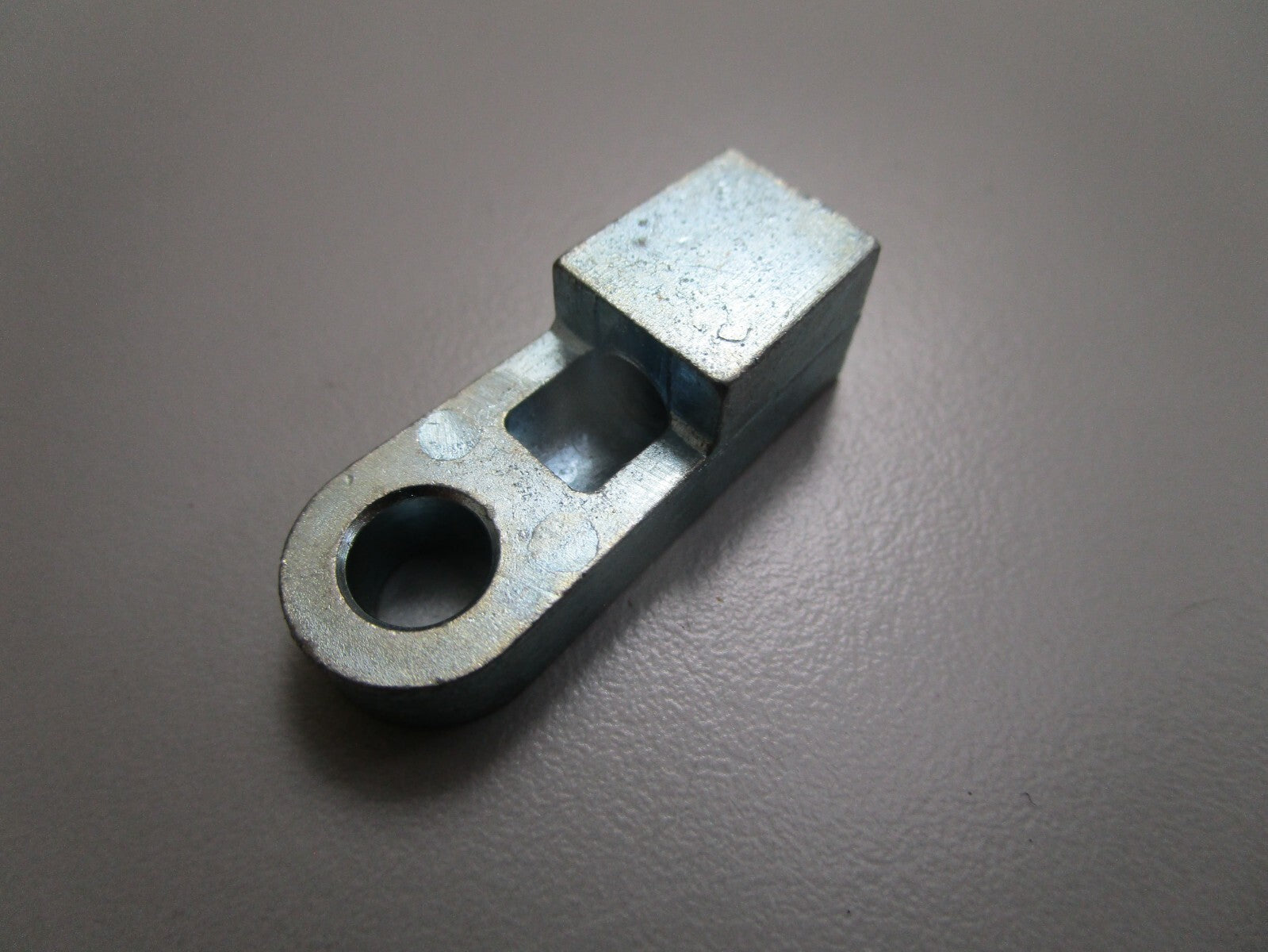 *NEW OEM* 0820 Mercury Quicksilver Connector F660141-1