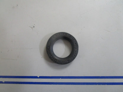 *NEW OEM* 0810 Volvo Penta Seal 804209