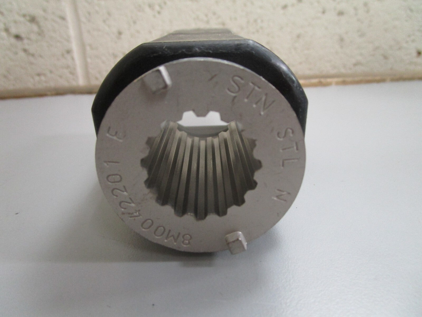 *NEW OEM* 0820 Mercury Quicksilver Flo-Torq II Hub Kit 835257Q1