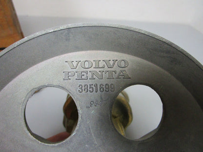 *NEW OEM* 0720 Volvo Penta Raw Water Sea Pump & Pulley Assembly 3851699 3858847