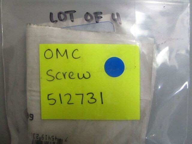 *NEW OEM* (LOT OF 4) 0770 OMC Johnson Evinrude Screw 512731 0512731