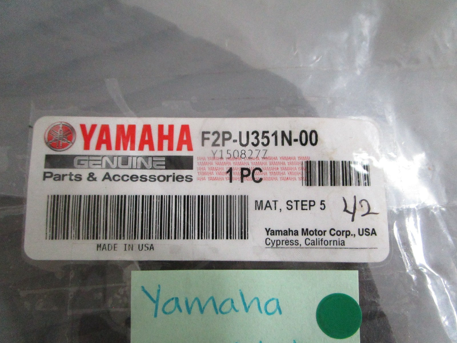 NEW OEM F2P-U351N-00-00 Yamaha Step Mat 0820