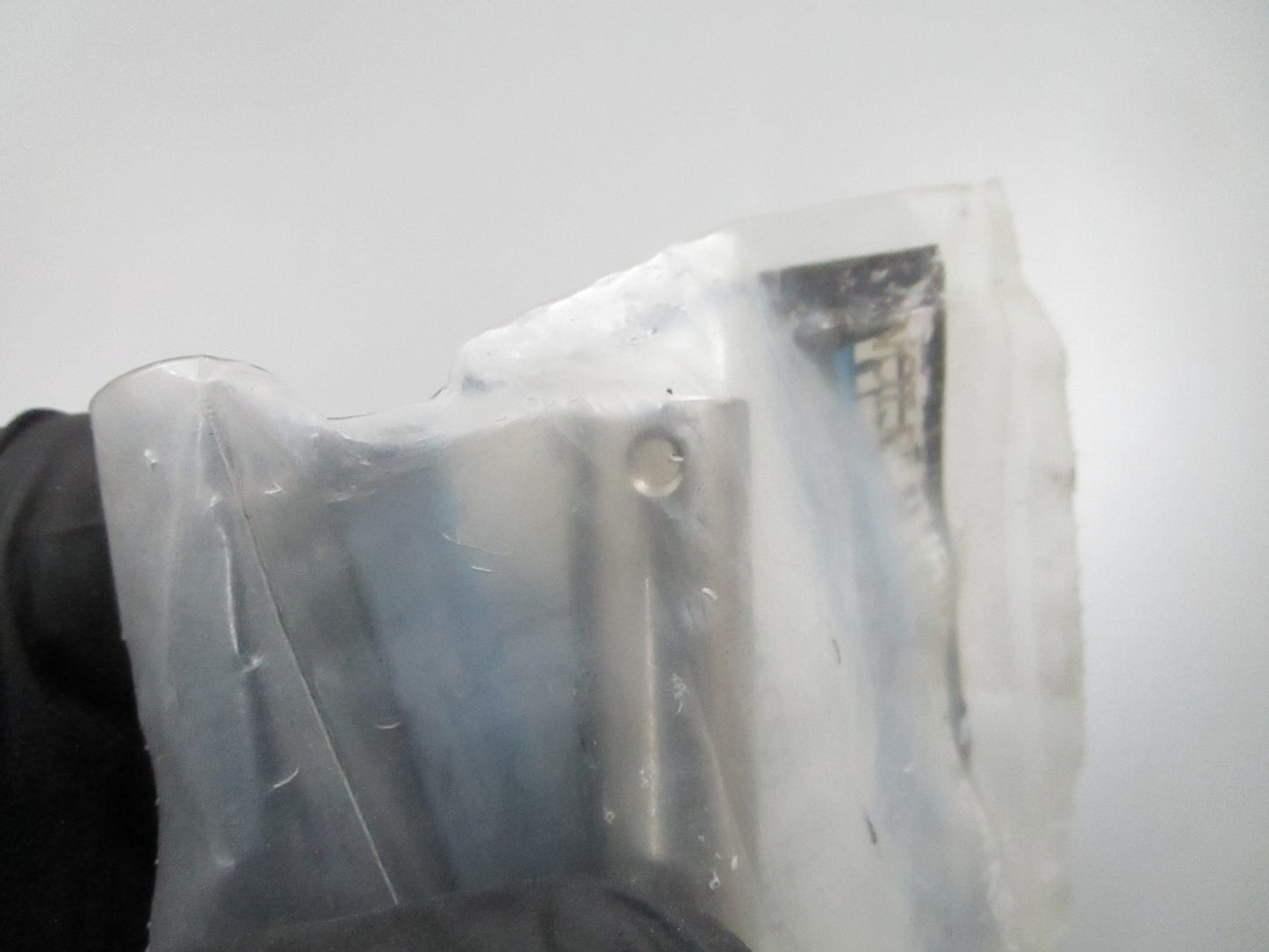 *NEW OEM* 0810 Mercury Quicksilver Tilt Lock Pin 17-8224001