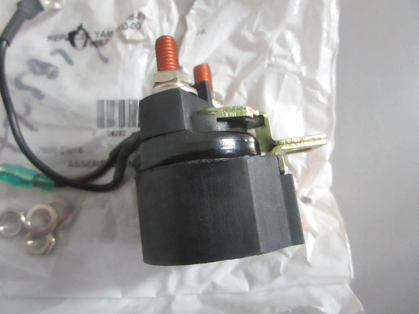 NEW 18-5879 Sierra Solenoid Rep: 688-81941-00-00 Yamaha 0820