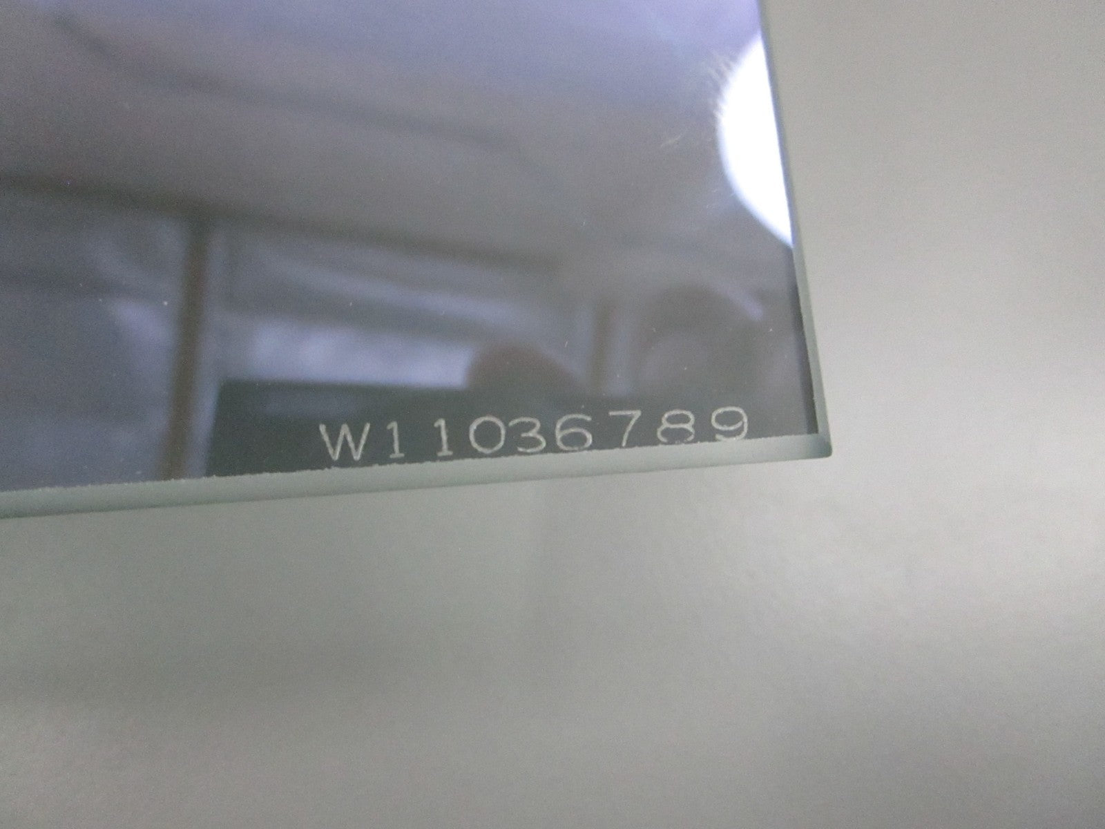 NEW OEM W11317951 Whirlpool Glass Door 0810