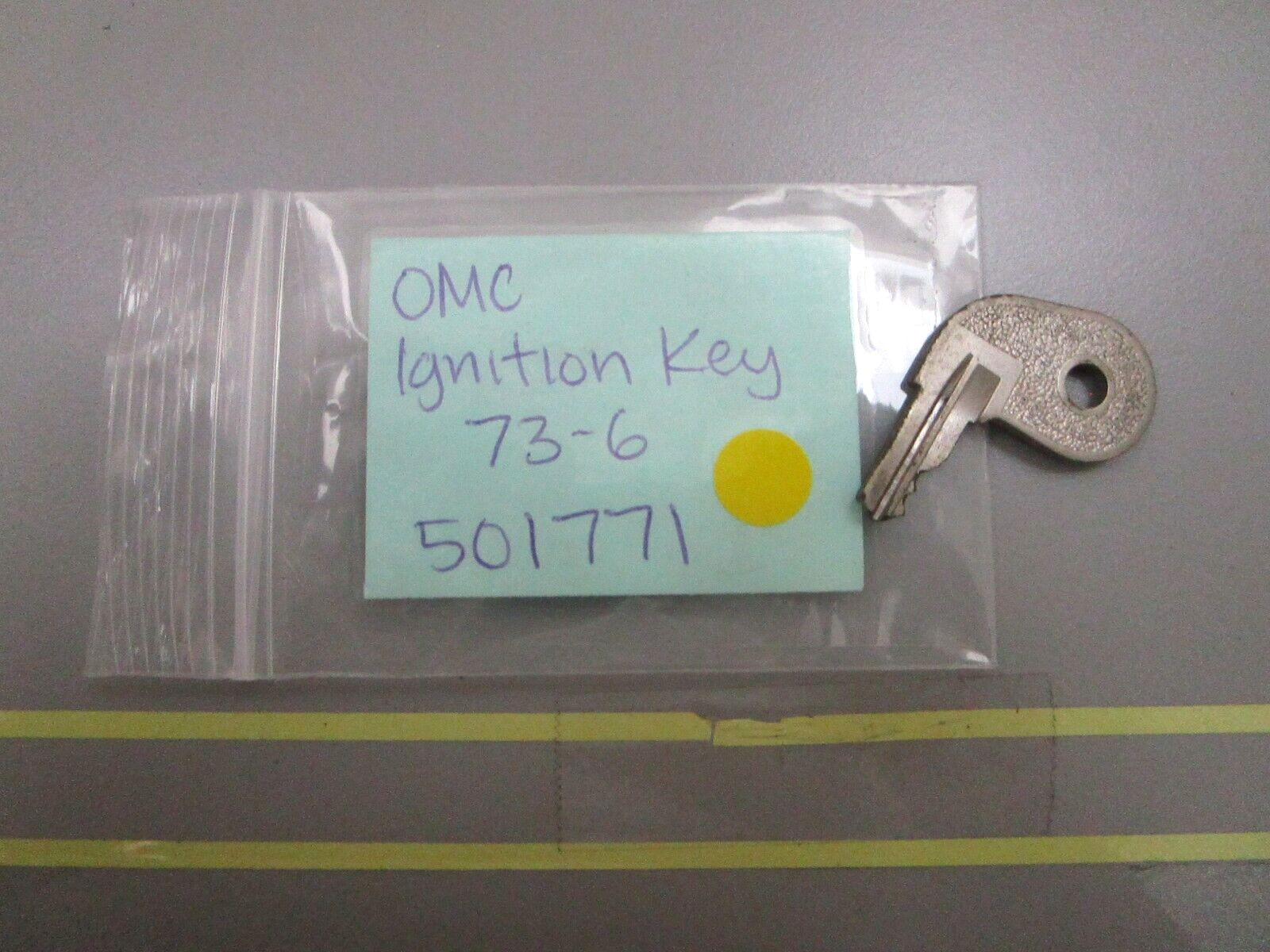 *NEW OEM* 0810 OMC Johnson Evinrude Ignition Key 73-6 501771 0501771