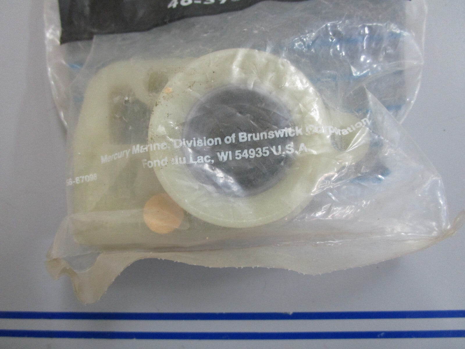 *NEW OEM* 0810 Mercury Quicksilver Water Pump Base 46-39531A1