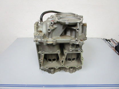 *NEW OEM* 0720 OMC Johnson Evinrude 83' 84' 85' 86' 40hp Cylinder Crankcase