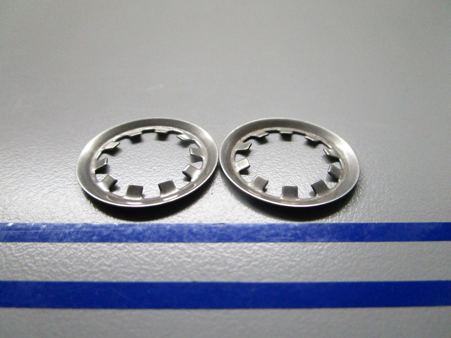 *NEW OEM* (LOT OF 2) 0810 OMC Johnson Evinrude Retainer Ring 910953 0910953
