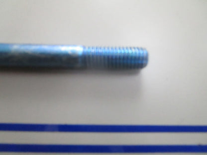 *NEW OEM* 0810 OMC Johnson Evinrude Stud 912474 0912474