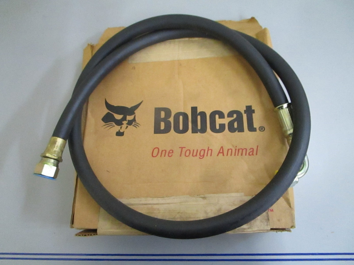 *NEW OEM* 0820 Bobcat Hose 6537669