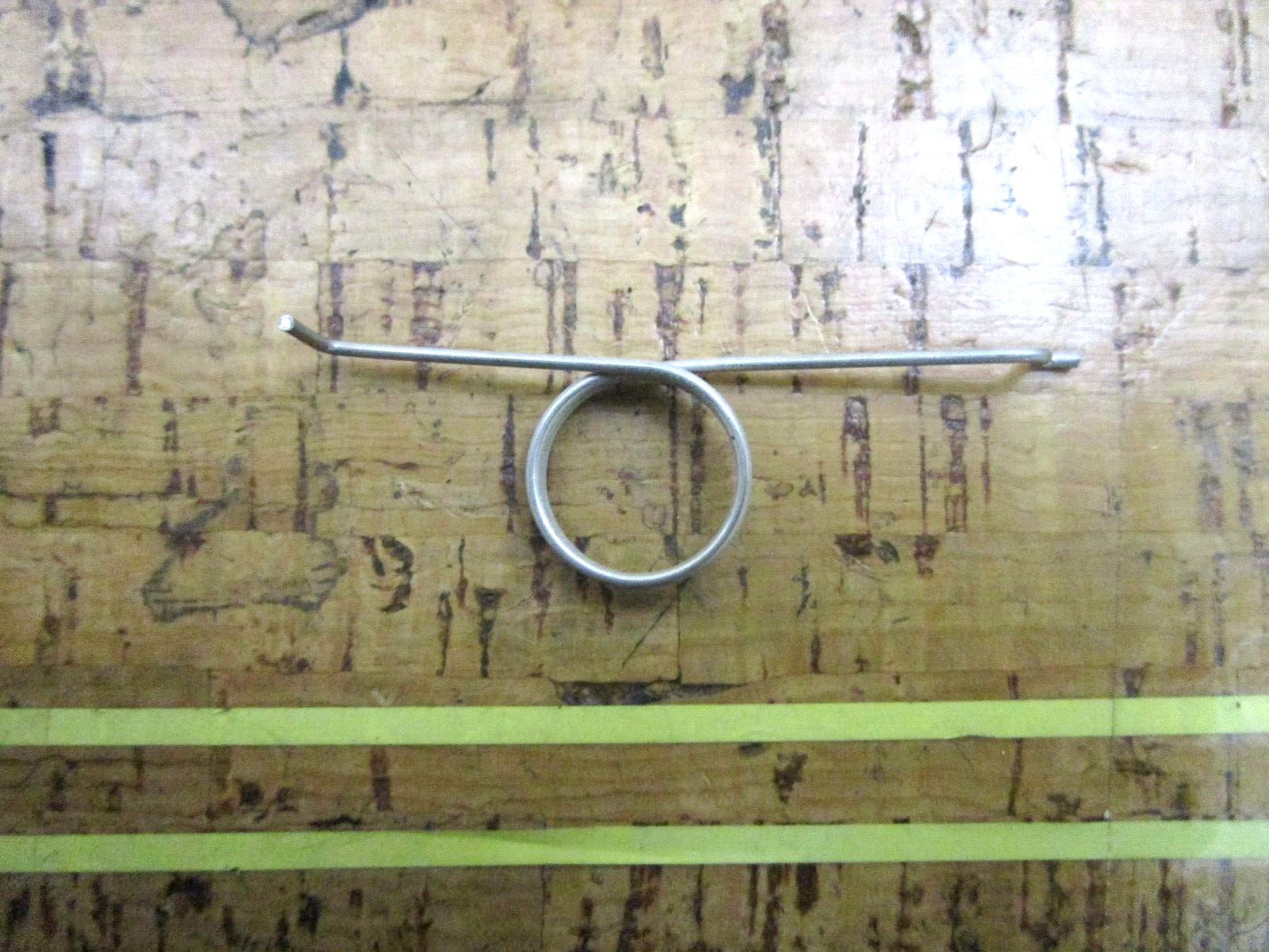 *NEW OEM* 0750 OMC Johnson Evinrude SPRING-TILT LOCK 329002 0329002