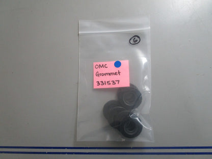 *NEW OEM* 0810 OMC Johnson Evinrude Grommet 331537 0331537