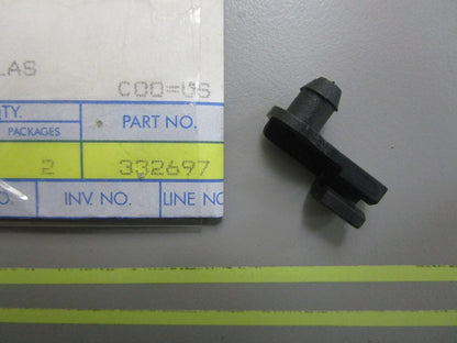 *NEW OEM* 0810 OMC Johnson Evinrude Retainer 332697 0332697