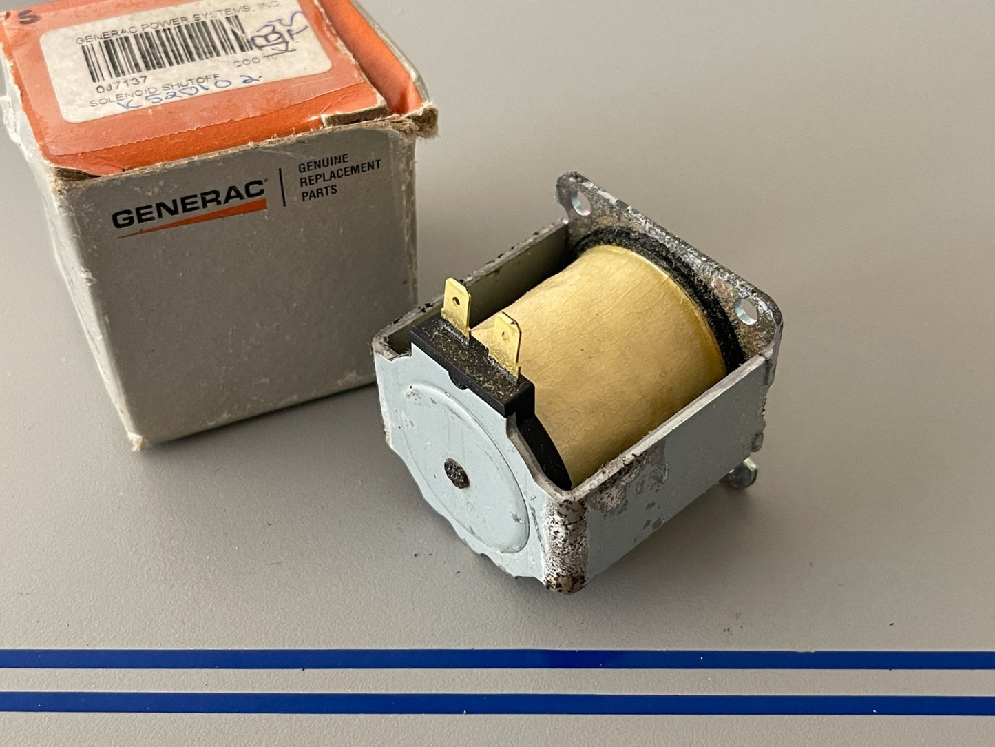 *NEW OEM* 0720 Generac Solenoid Shut Off 0J7137