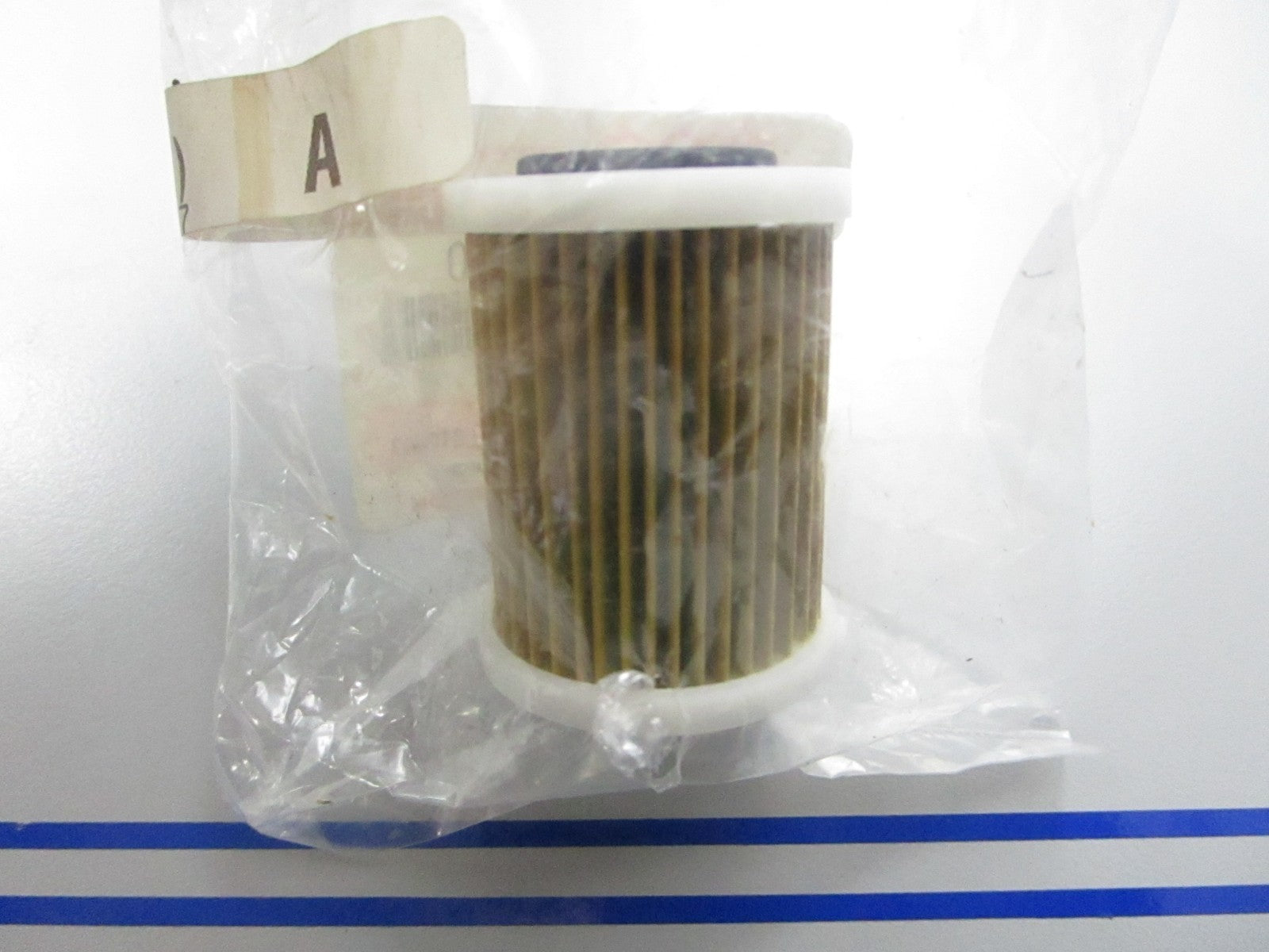 *NEW OEM* 0810 Suzuki Fuel Filter 15412-93J10