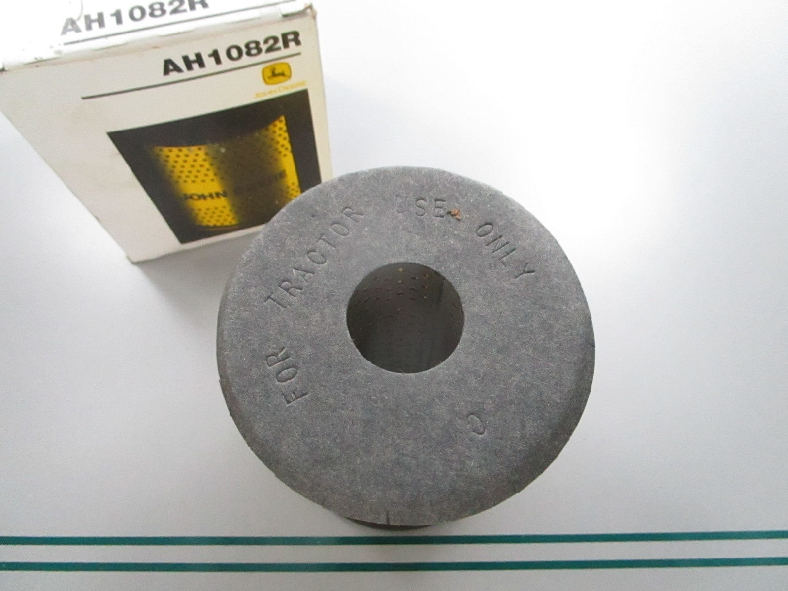 NEW OEM AH1082R John Deere Oil Filter 0810
