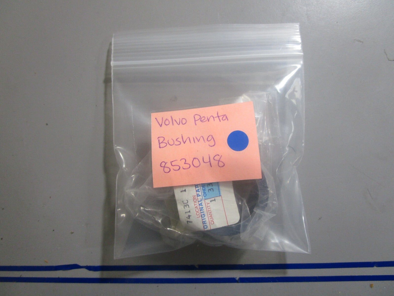*NEW OEM* 0810 Volvo Penta Bushing 853048