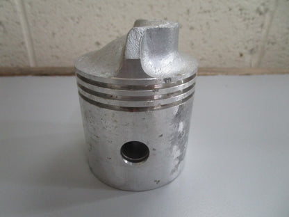 *NEW OEM* 0810 OMC Johnson Evinrude Piston 376532 0376532