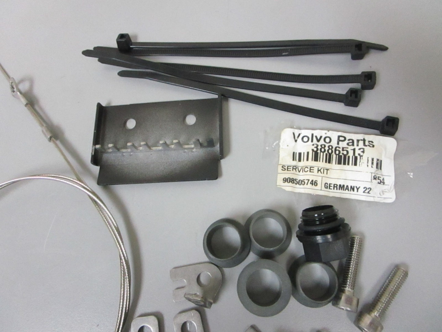 NEW OEM 3886513 Volvo Penta Trim Service Hardware Kit 0720