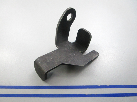 NEW OEM 589262505 Husqvarna Guide Clip 0810