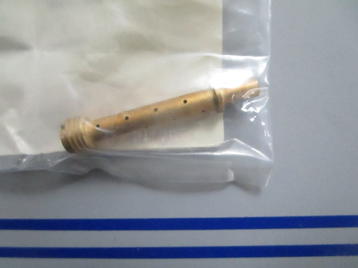 *NEW OEM* 0820 Suzuki Nozzle 13235-91D00