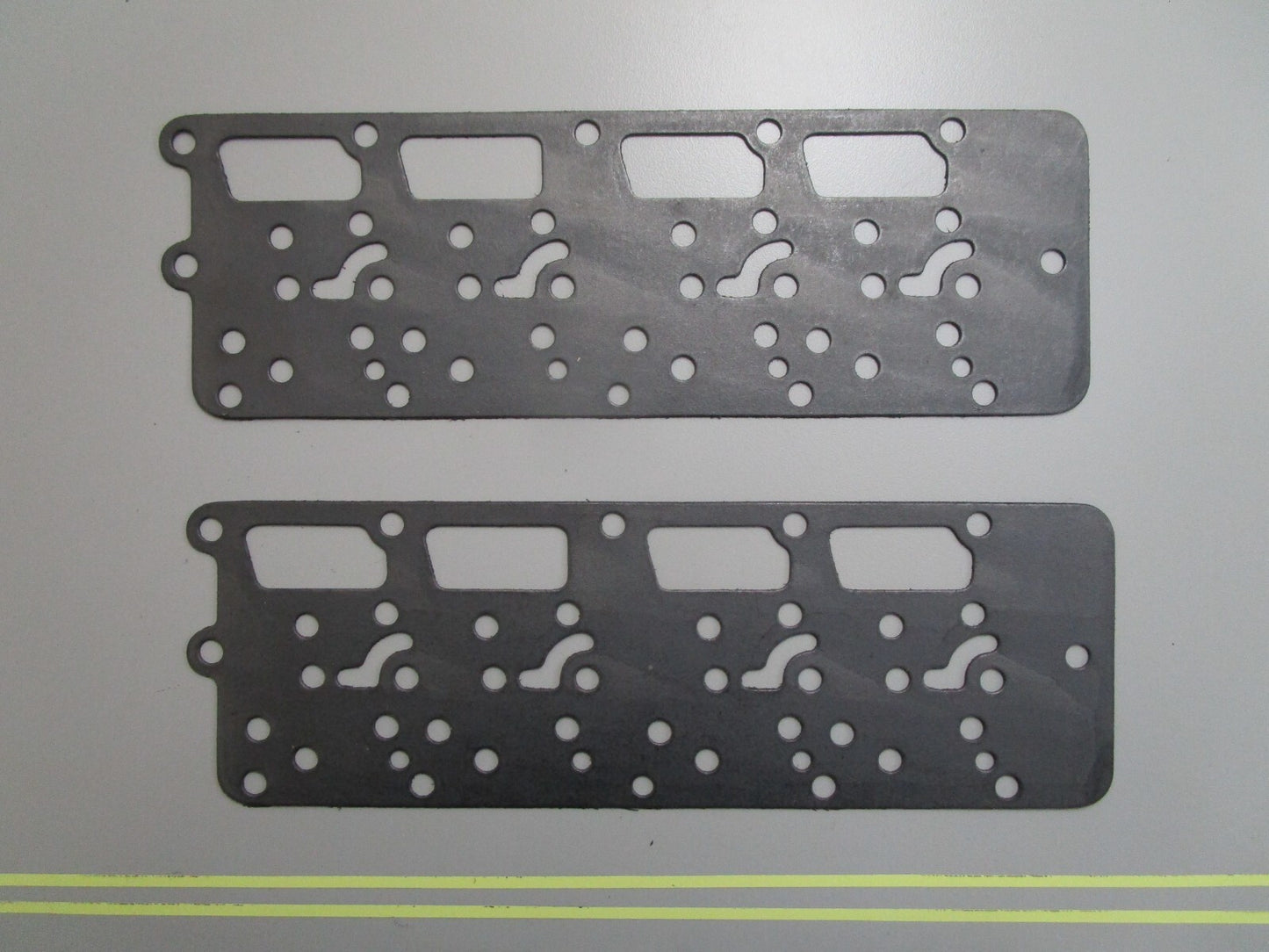 *NEW OEM* (LOT OF 2) 0810 OMC Johnson Evinrude Gasket 311531 0311531