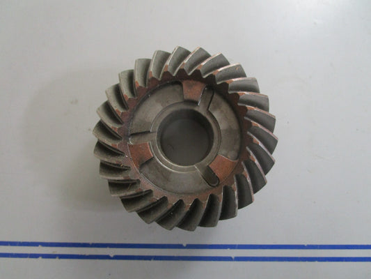 *NEW OEM* 0810 OMC Johnson Evinrude 26T Reverse Gear 914724 0914724