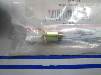 *NEW OEM* 0810 Briggs & Stratton Screw 690876