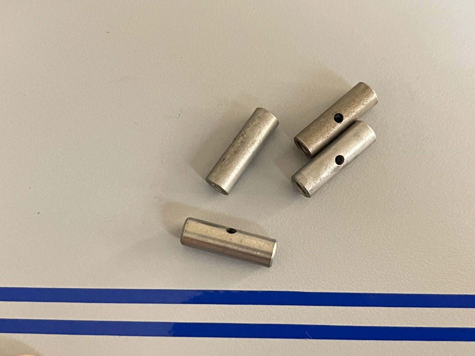*NEW OEM* (LOT OF 4) 0810 OMC Johnson Evinrude Cable Clamp 318607 0318607