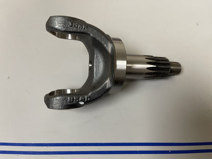 *NEW OEM* 0670 Mercury Quicksilver Short Yoke 864282T