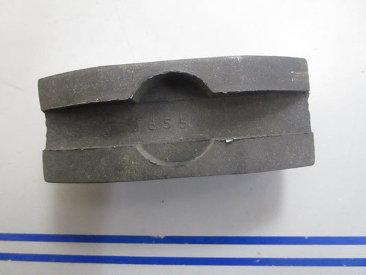 *NEW OEM* 0810 Volvo Penta Absorber 850855