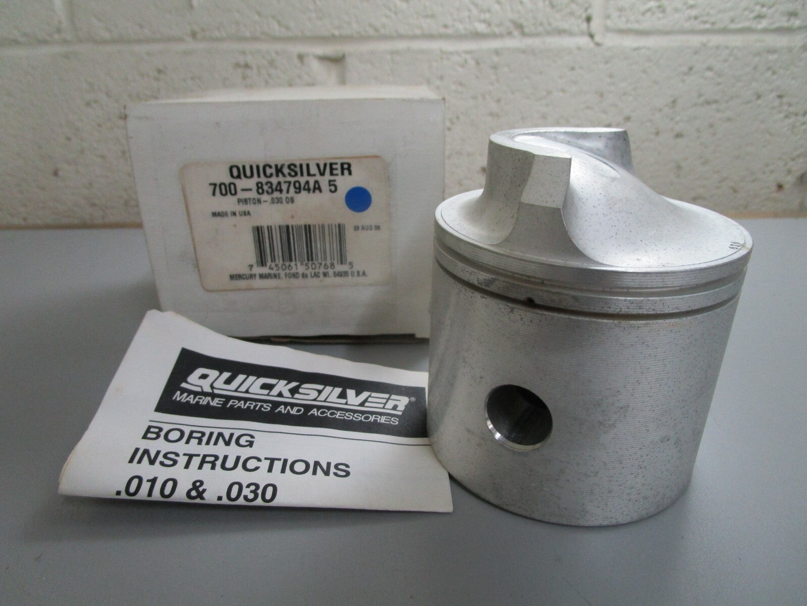 *NEW OEM* 0820 Mercury Quicksilver .030 OS Piston 700-834794A5