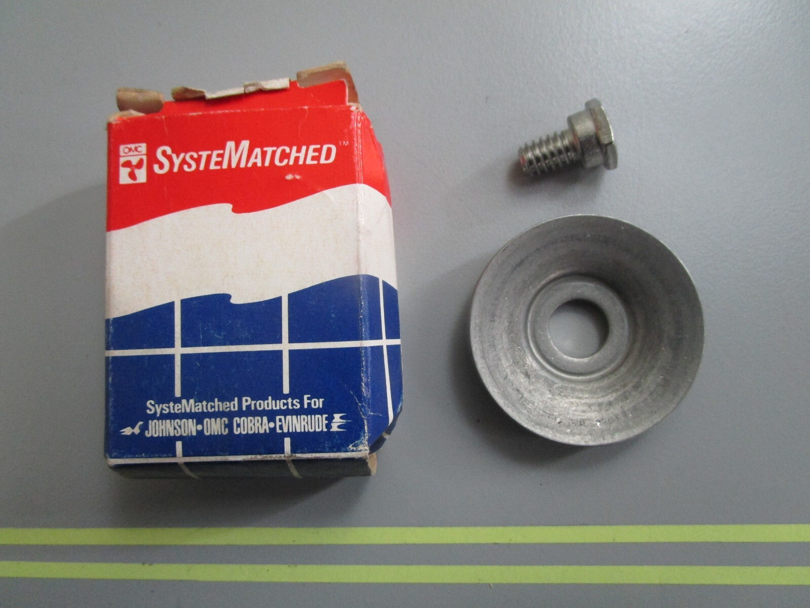 *NEW OEM* 0810 OMC Johnson Evinrude Plate & Screw 434757 0434757