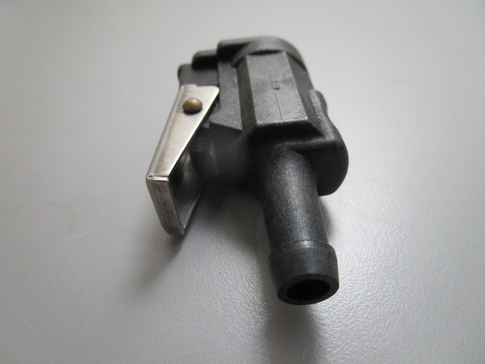 *NEW OEM* 0820 Yamaha Fuel Connector 6E5-24305-00-00