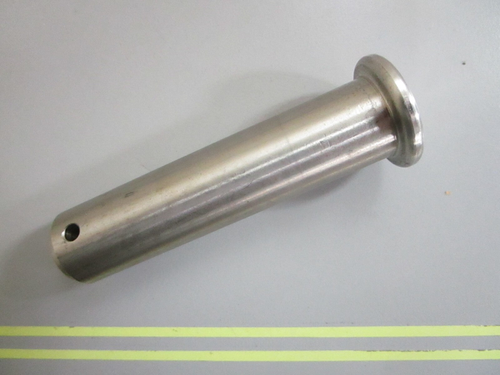 *NEW OEM* 0820 Volvo Penta Clevis Pin 3851604