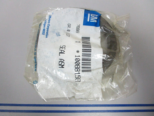 *NEW OEM* 0810 OMC Johnson Evinrude Oil Seal 912957