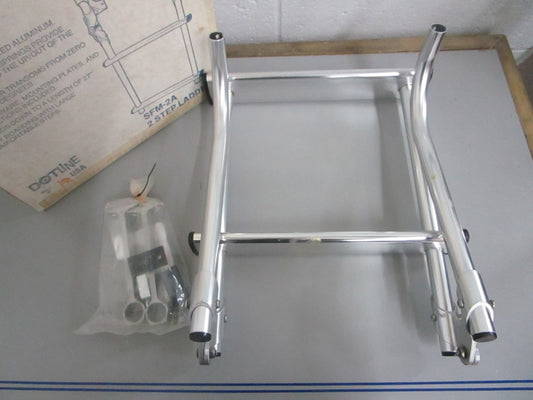 *NEW OEM* 0820 Dotline 2-Step Folding Transom Ladder SFM-2A