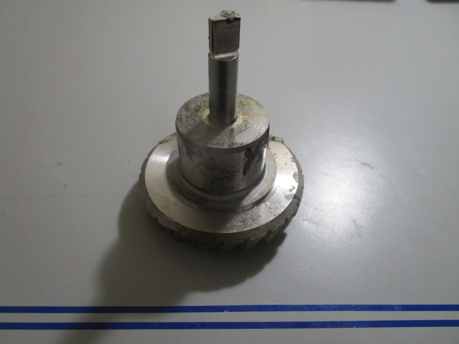 *NEW OEM* 0810 OMC Johnson Evinrude Gear & Shaft Assembly 3854006