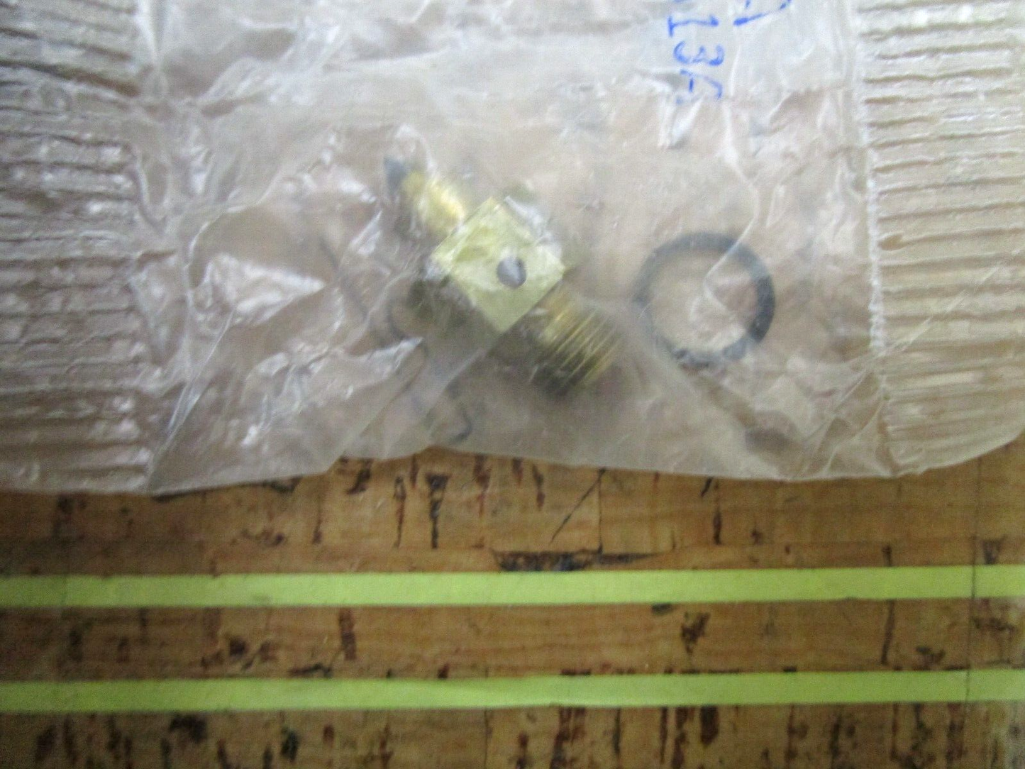 *NEW* 0750 Sierra NEEDLE & SEAT 18-7048 Replaces OM Mercruiser