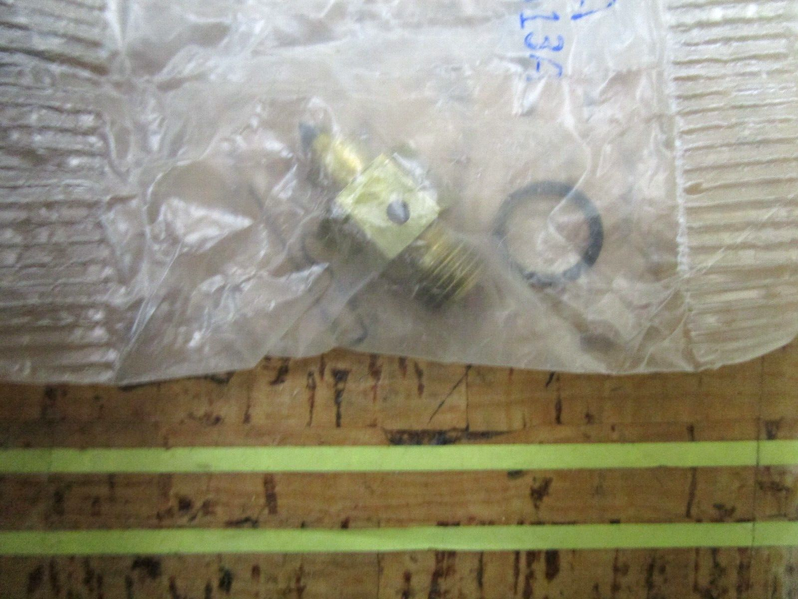 *NEW* 0750 Sierra NEEDLE & SEAT 18-7048 Replaces OM Mercruiser